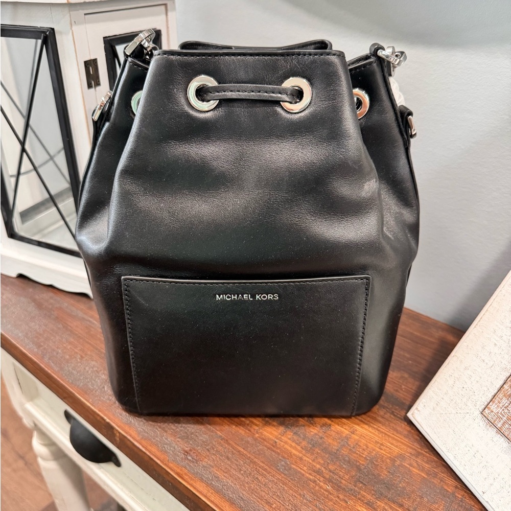 New Michael Kors Dottie Bag